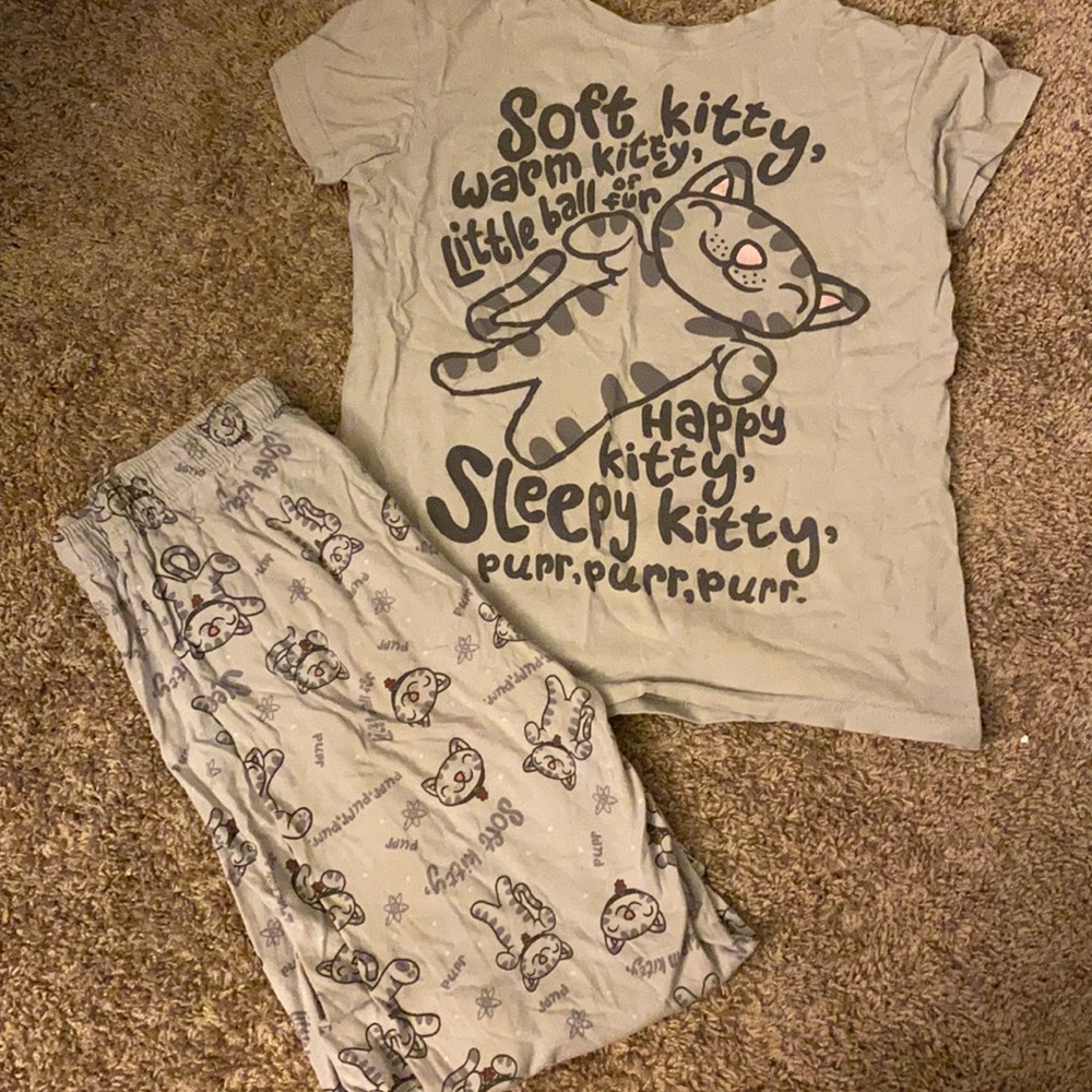 Big Bang Theory Kids “Soft Kitty” pajama set